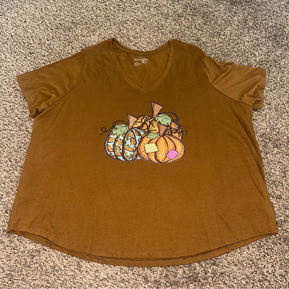 NWOT made by me Brown Terra & Sky Pumpkin Graphic T-Shirt